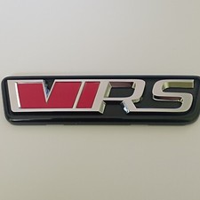 Original Skoda Kodiaq RS Schriftzug vorn Tuning Kühlergrill Emblem Logo