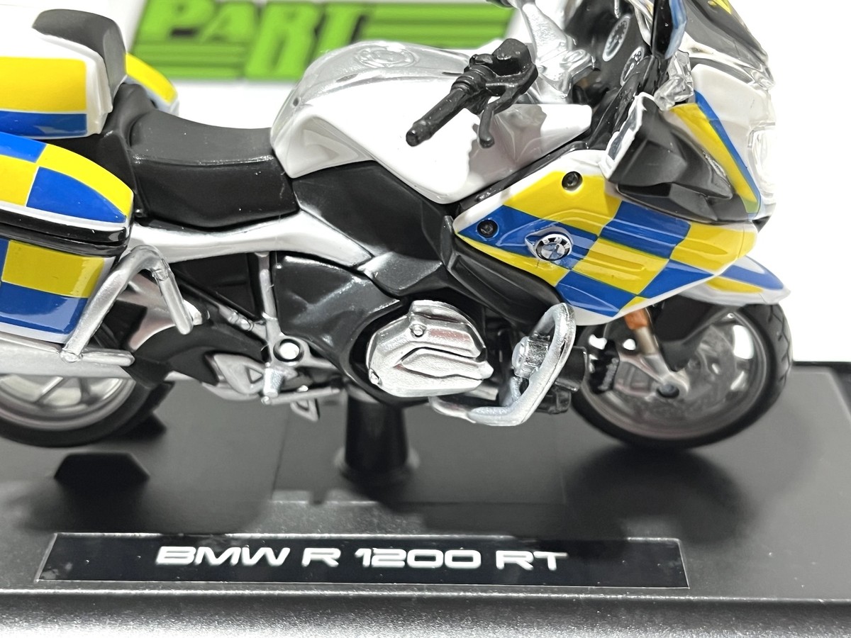 BMW R1200RT 警察仕様ミニバイク Amazon.com: New Ray Toys 1:12 BMW R1200 RT-P Police Bike