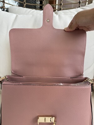 GUCCI バッグ Gucci Powder Pink Leather Large Interlocking G Crossbody Chain Bag