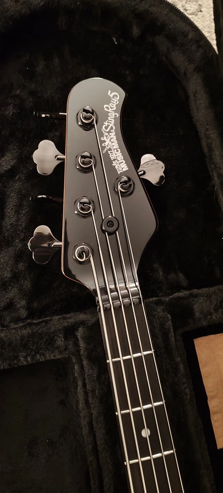 Bajo Ernie Ball Music Man StingRay Special 5 HH - Raspberry Burst Foto 4 de 4