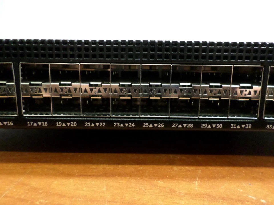 Dell S4048-ON Switch 48 Port SFP 10G 6 QSFP 40G Dual PSU Network Switch (a) - Image 2 of 4