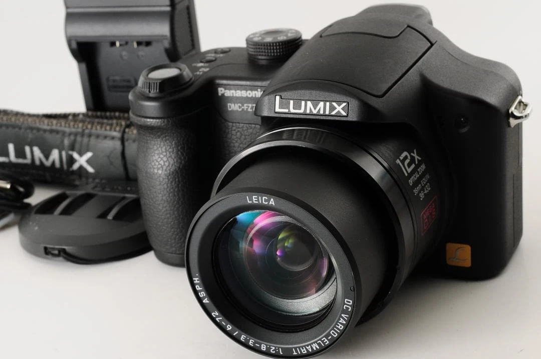 Цифровые фотоаппараты Panasonic LUMIX DMC-FZ7 - огромный выбор по
