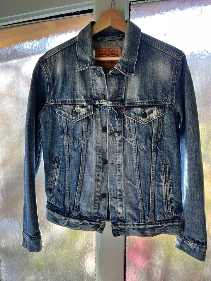 Chaqueta vaquera Levi Strauss & Co para hombre talla pequeña Denim Trucker manta personalizada espalda Foto 3 de 4