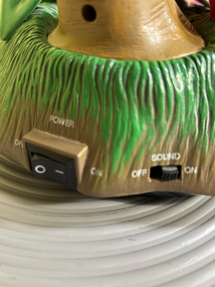 Campanilla vintage de Disney en un jardín con música y baile. "Lámpara de 19""" Foto 4 de 4