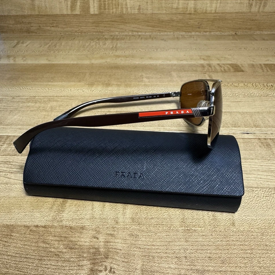 Gafas de sol Prada marrón polarizadas metal degradado rayas rojas SPS 55N 63 16 135 Foto 2 de 4