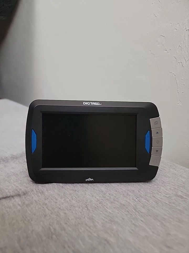 Vintage Peak Digital Gps Vehicle - Image 2 of 4