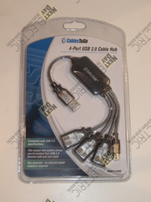 Cables to Go, 27402, 4 Port Four USB Cable Hub 2.0 Bus Powered Splitter Combiner