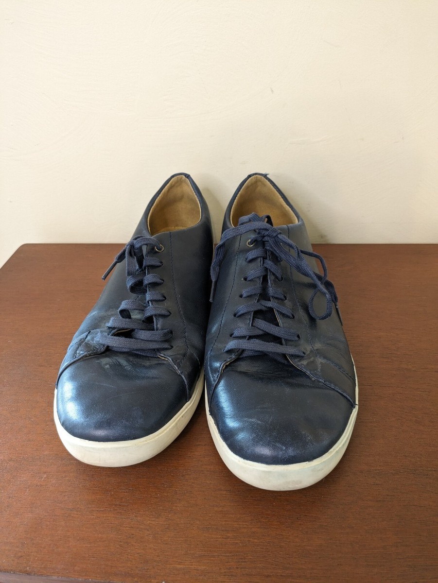 Cole Haan Men display picture 2