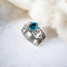 Blue Apatite Gemstone 925 Sterling Silver Jewelry Handcrafted Ring Gift For Wife
