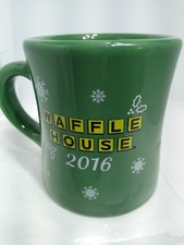 TAZA DE CAFÉ WAFFLE HOUSE. TAZA WAFFLE HOUSE 2016. Taza decorativa WAFFLE HOUSE. B275