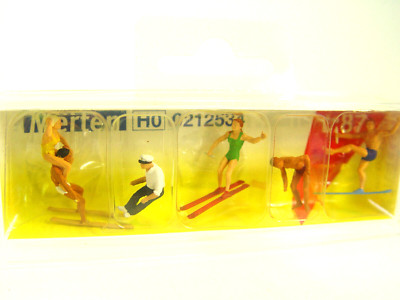 Wasserski Fahrer u. Bootsfahrer - Merten  HO 1:87  Figuren  - 0212534  #E