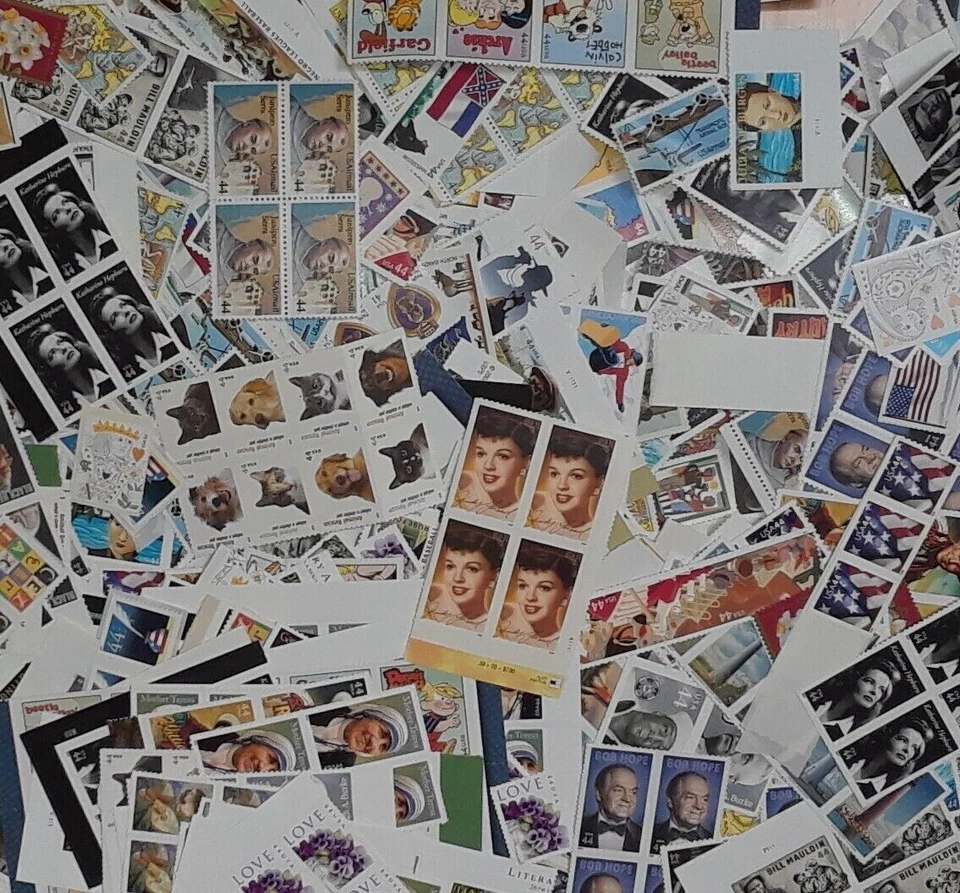 Mixed 50 of New/Usable Multiples, Strips & Singles of 44¢ US Postage Stamps USA - Image 3 of 4