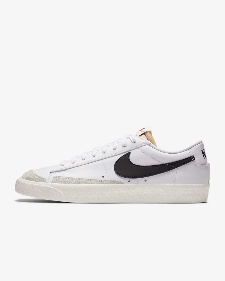 Nike Unisex Blazer Low '77 Vintage, Black/White - M10.5/W12- DA6364-101 - NEW - Image 2 of 3