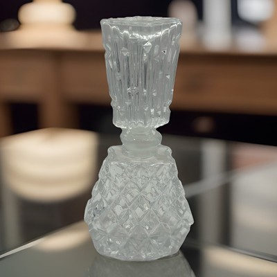 Beautiful Vintage Clear Glass 4.5  Perfume Bottle Collectible