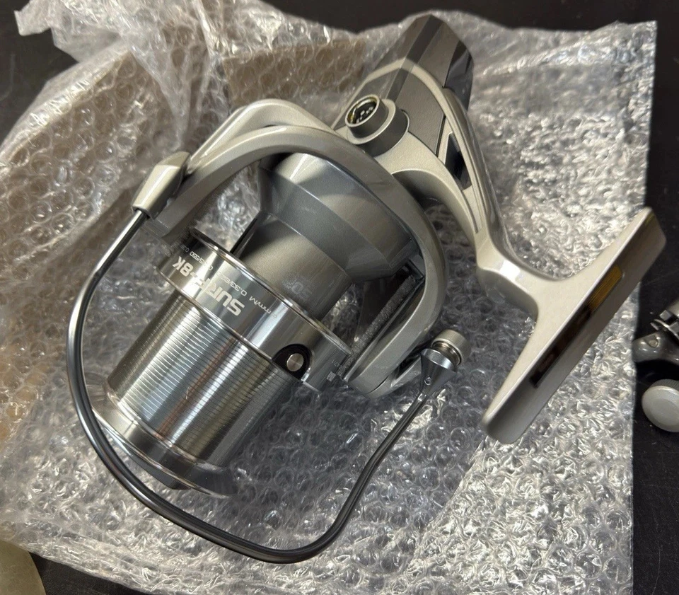 CARRETE GIRATORIO OKUMA SURF-8K 4,7:1 Foto 4 de 4