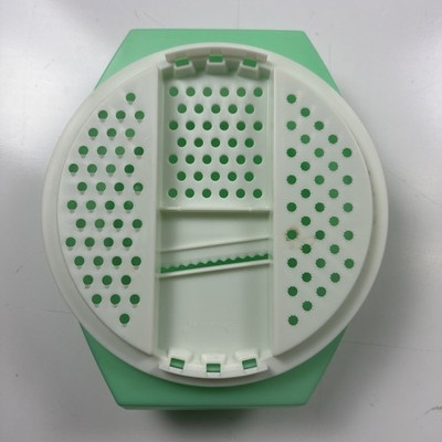 Vintage Tupperware Grater Slicer Shredder Bowl   Number 786 3 Piece