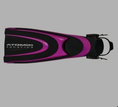 Atomic Aquatics Fuchia Blade Fin for SCUBA