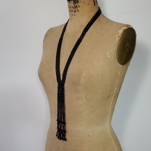 Collar con cuentas Y 25" largo 7" flecos borla negro tejido cuentas de vidrio bohemio - Imagen 2 de 8