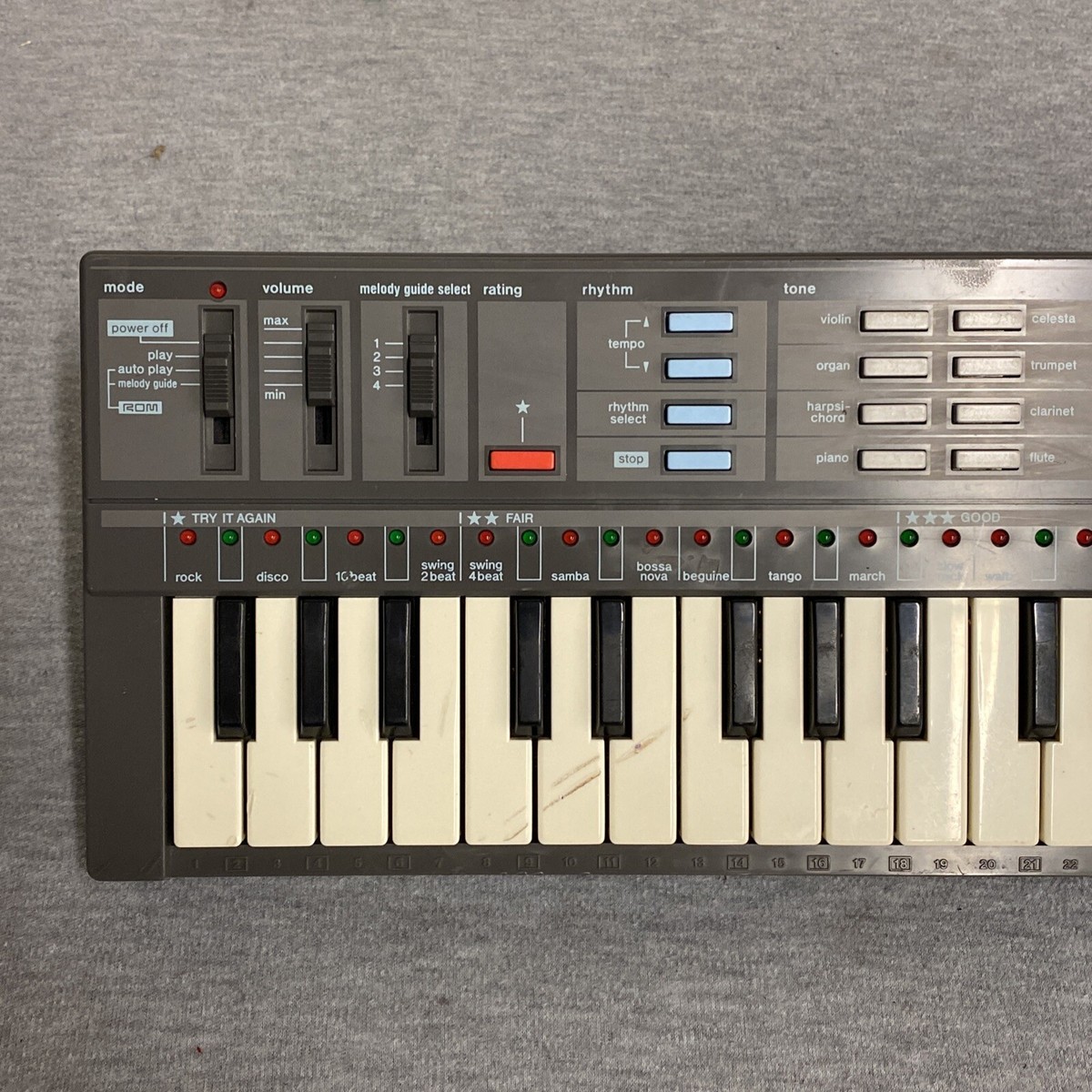 CASIO PT-87 ビンテージシンセ 80年代 37鍵 Vintage Casio PT-87 Keyboard Synthesizer Circuit Bending
