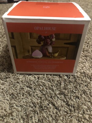 NEW Opalhouse White Volcano Oil Diffuser plus .16 floz Eucalyptus Essential Oil 