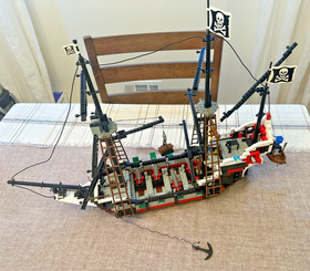 LEGO Pirates: Skull's Eye Schooner (6286) - Complete Set w/Instructions + extras