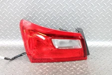 17-24 Malibu Quarter Panel Driver Side LH Taillight Tail Light Lamp Incandescent