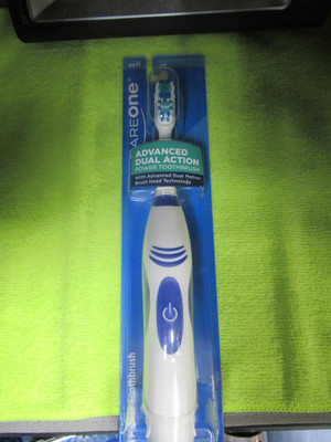 NEW UNOPENED CAREONE Dual Action Electric Toothbrush Deep Cleaning Soft