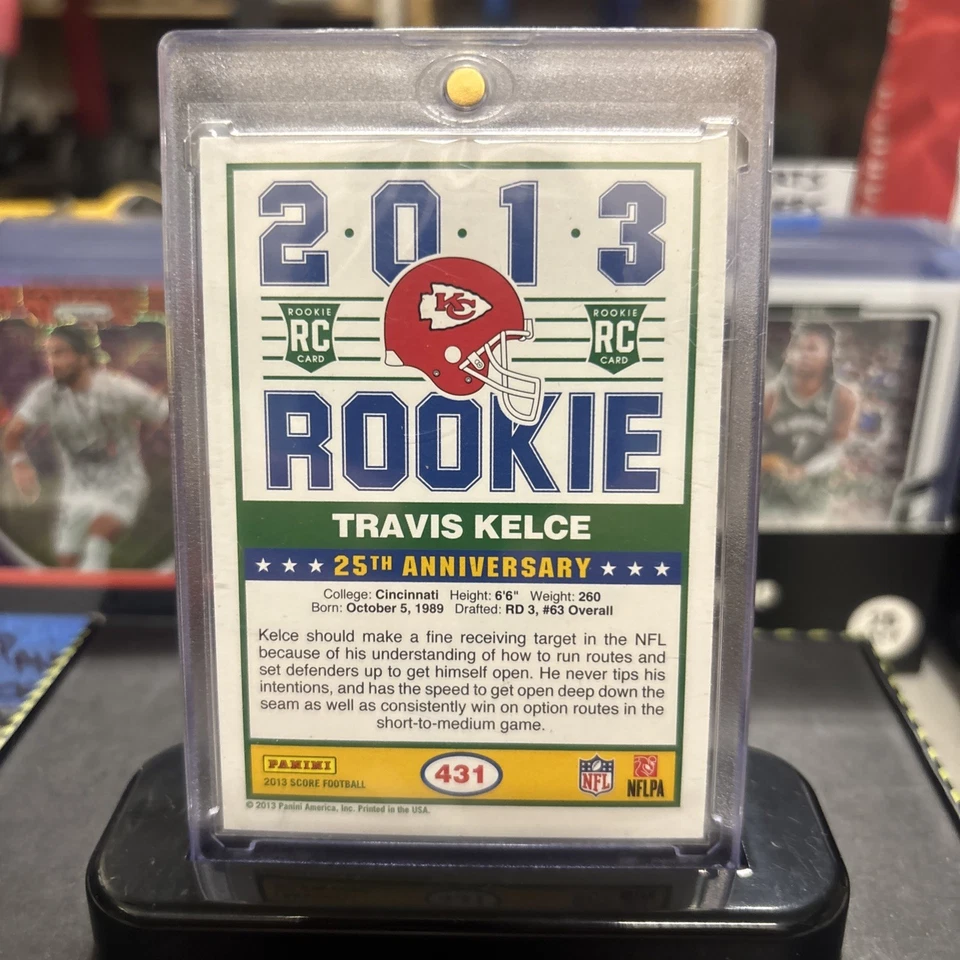 Topps Travis Kelce RC 2013 Blue Border Future Salón de la Fama Foto 2 de 2