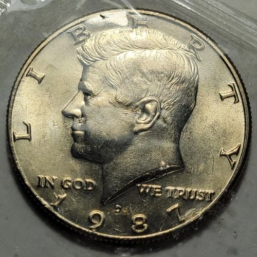 1987 D US 50 Cent Kennedy Half Dollar Coin UNC in Cello from Set