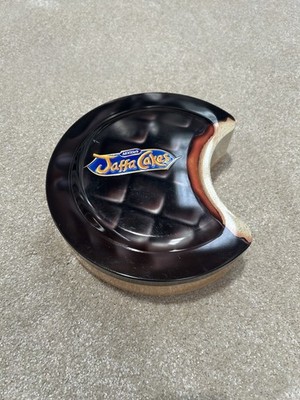 Jaffa Kuchen Sammlerstück Keksdose leer bissförmig McVities Vorratsdose