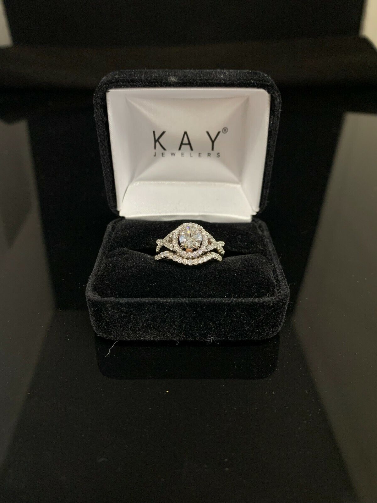 Lab-Created Diamonds by KAY Oval-Shaped Engagement Ring 5 ct tw 14K White  Gold | Kay Outlet
