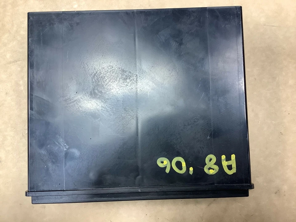 AUDI A8 2006 4,2 L V8 AWD GPS navegación DVD CD AUDIO REPRODUCTOR DE MÚSICA CAMBIADOR FABRICANTE DE EQUIPOS ORIGINALES+ Foto 3 de 4