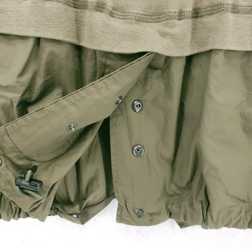 Camiseta sin mangas Moncler Canotta verde militar dobladillo burbuja cordón a presión usada en excelente estado talla XS Foto 3 de 4