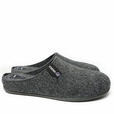 VERBENAS MIDNIGHT BLUE FURRY HOUSE SLIPPERS