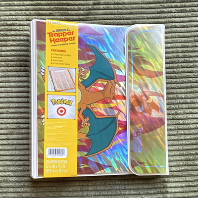 Trapper Keeper Charizard Pokémon 3-Ring Binder 9-Pocket Card Sleeves