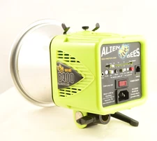 Paul C. Buff AlienBees Paul C. Buff B400 (160Ws) Flash Unit with Reflector