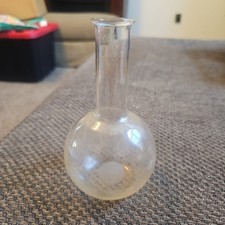 Corning Pyrex 250 ml Glass Flat Bottom Boiling Flask 6"