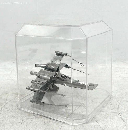 X-Wing Starfighter Star Wars Metal Display Model 4 Inch With Acrylic Case