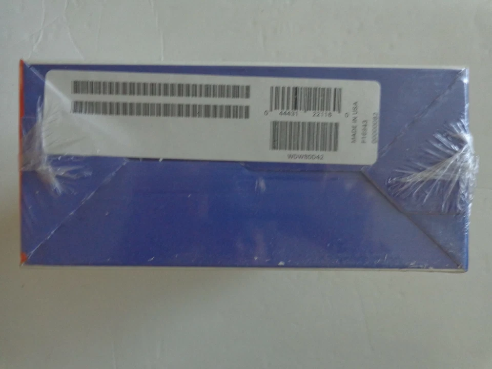 Macromedia Director 8 Shockwave Studio For Windows - Image 3 of 4