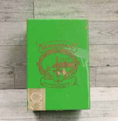 Gran Habano Green Cigar Box - 7'' x 4.75'' x 3.75'' - Used
