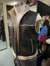 Guess VINTAGE GENUINE LEATHER FAUX FUR VEST. Size M Great condition