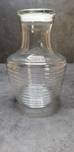 Vintage Anchor Hocking Beehive Juice Decanter