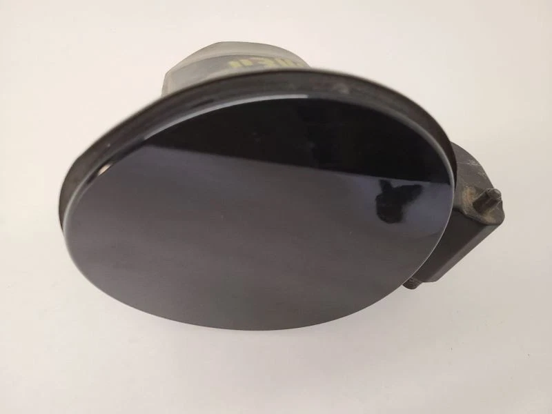 2013-2016 CHEVROLET MALIBU Fuel Filler Door Black 22884939 13-16 Foto 2 de 4