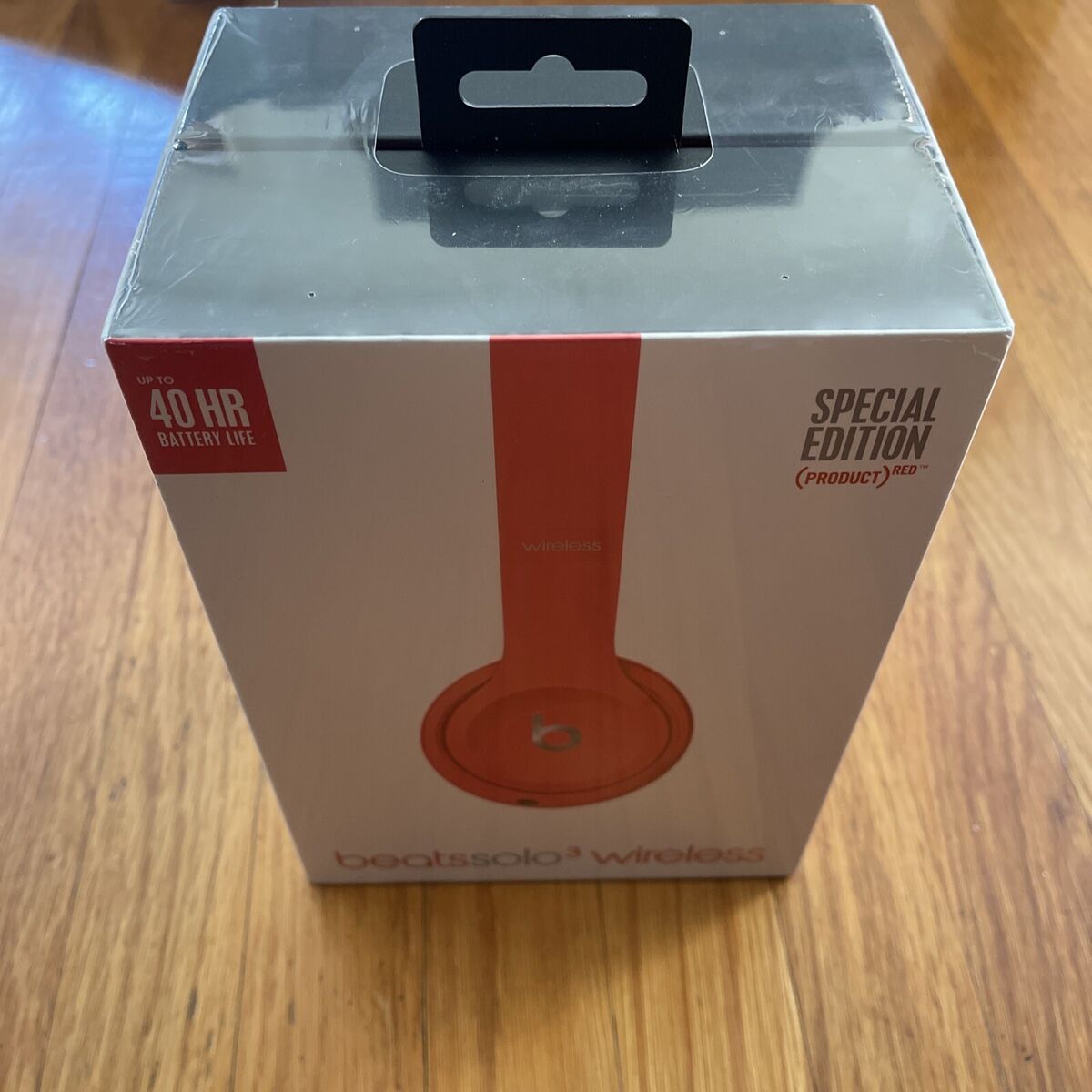 Beats Solo3 Wireless On-Ear Headphones, Special Edition Red Beats Solo3 Wireless On-Ear Headphones, Special Edition Red