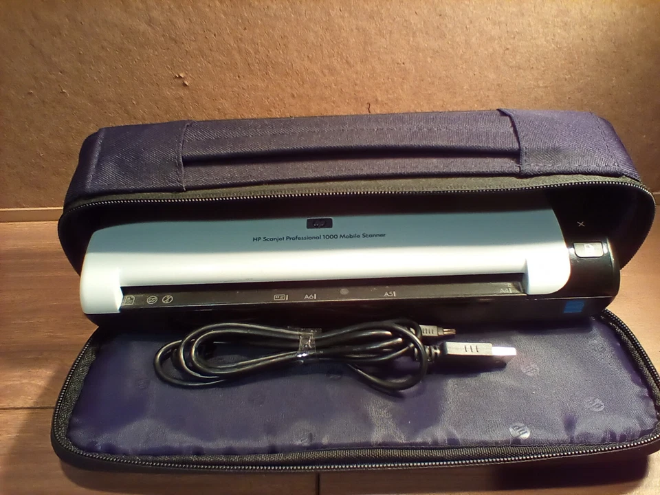 HP ScanJet Professional 1000 Document Scammer with travel case - Image 4 of 4