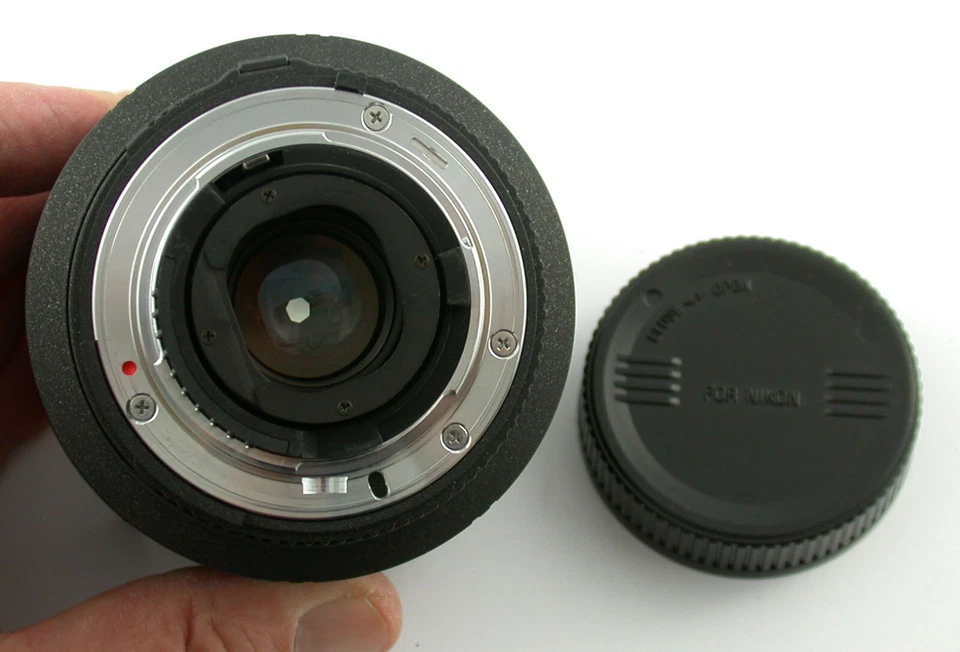 SIGMA Nikon HSM Aspherical AF-D 2,8/14 14 14mm F2,8 analog + digital FX top - Bild 3 von 4