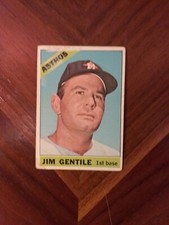 1966 Topps Houston Astros Jim Gentile Card 45