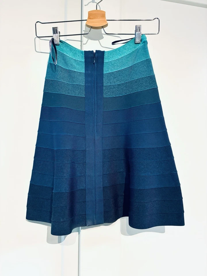 Трапециевидная юбка Herve Leger 🌊 XXS Stunning Ocean Shades 👗 - Изображение 3 из 4