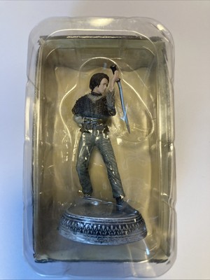 NEW IN BOX Game of Thrones HBO ARYA STARK 4:05 2015 Official Collectors Model