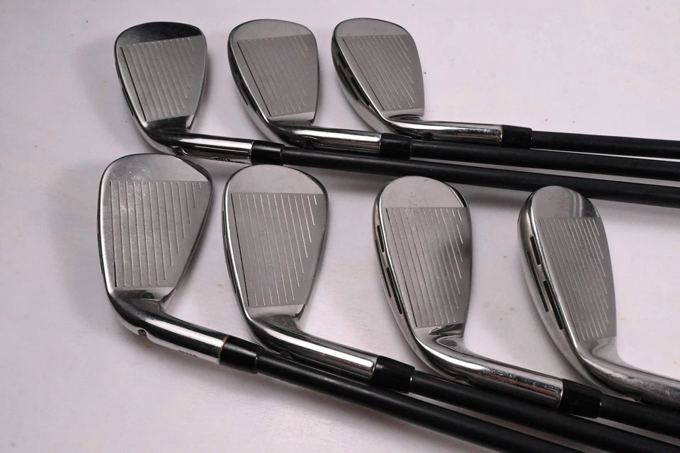 Wilson D9 Irons / 4-PW / Regular Flex Catalyst 80 Shafts - Image 3 of 4